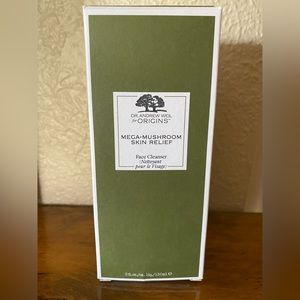DR. ANDREW WEIL FOR ORIGINS™ Mega-Mushroom Skin Relief Face Cleanser